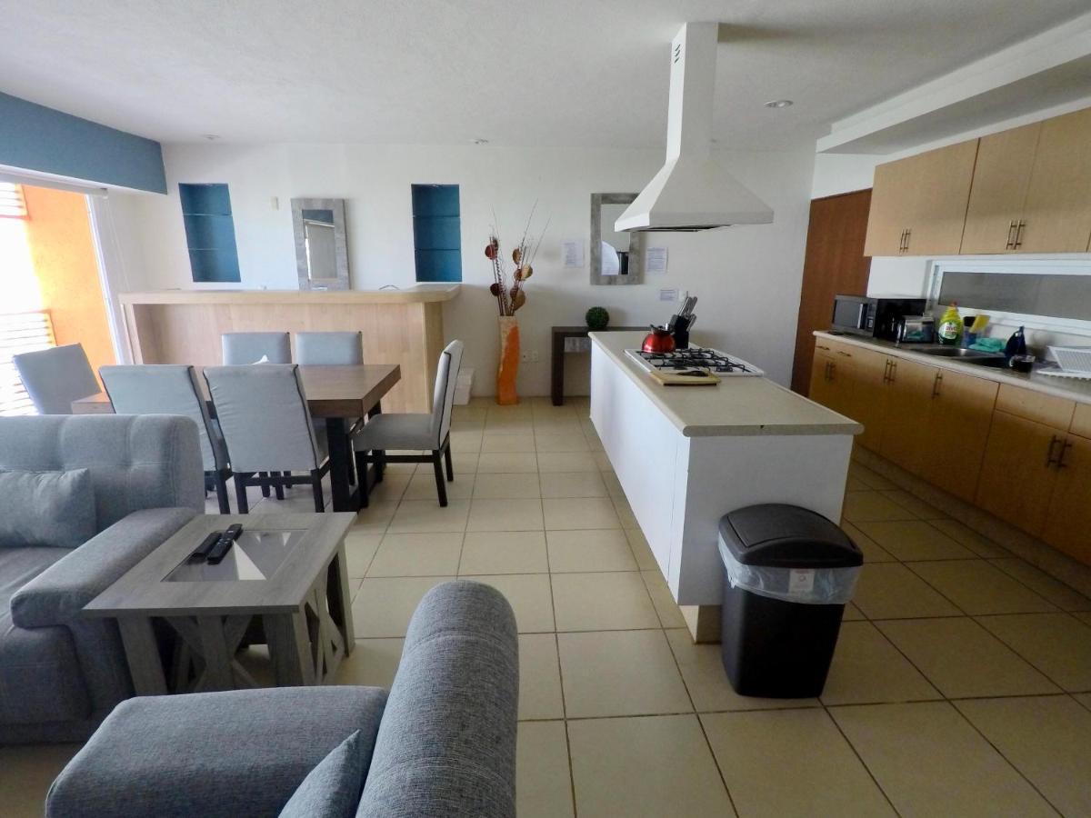 3 Bedroom Apartment At La Joya Hotel Zone Puerto Vallarta Kültér fotó
